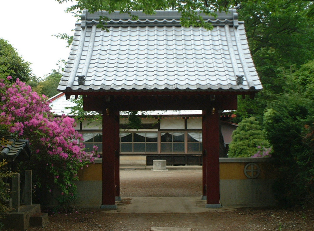 平國香館跡　長光寺山門